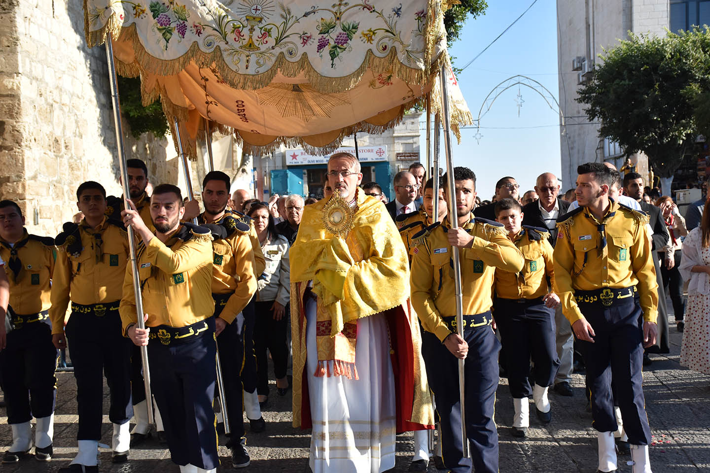 Ayuda a los Católicos en Tierra Santa