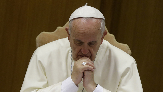 Papa Francisco Ayuda a los Católicos en Tierra Santa