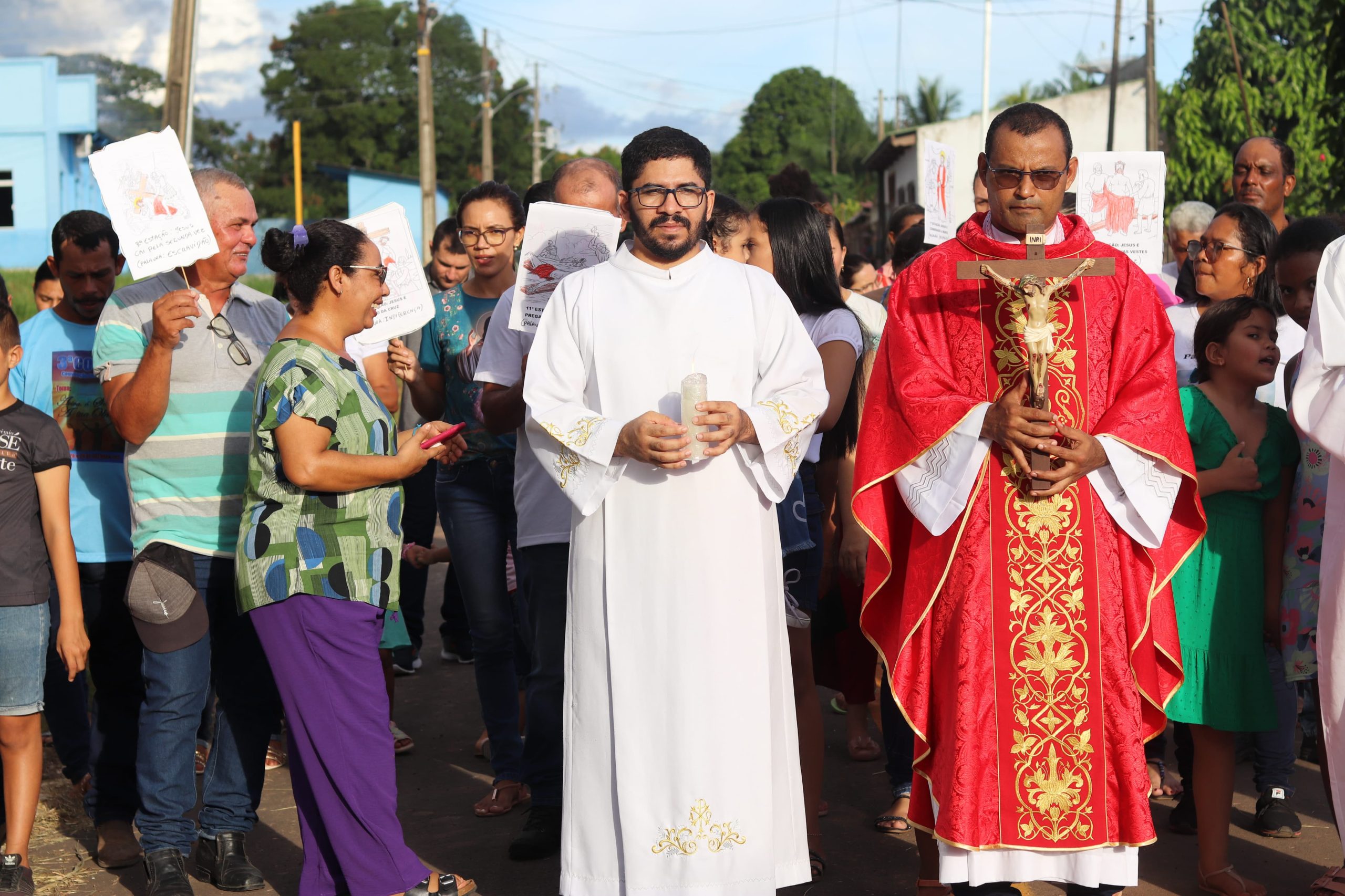 Apoya a futuros sacerdotes en la diócesis de Río Branco